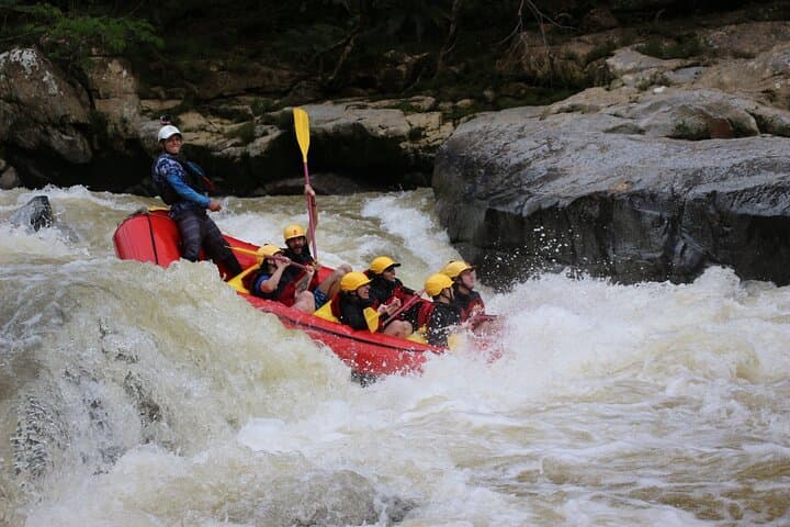 Calderas River Class III–IV Rafting: Full-Day Adventure from Medellín photo 2