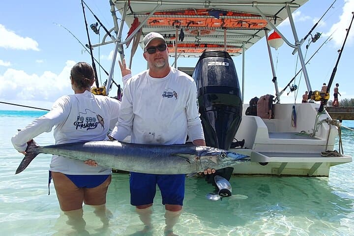 Moorea Big Game Fishing: Full-Day Private Charter from Coco Beach photo 6