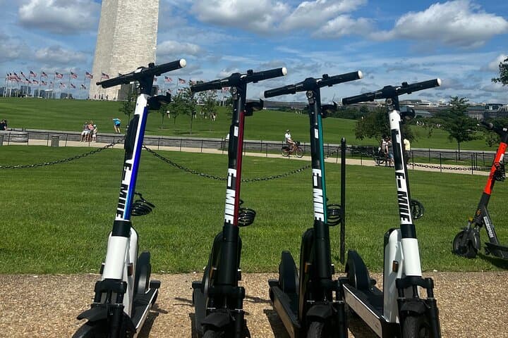 Scooter Tour of Washington DC Monuments and Memorials — Private Guided Ride photo 4