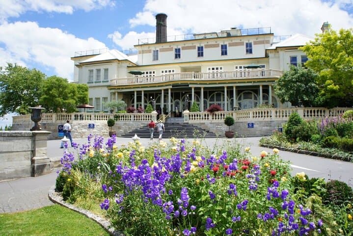 Blue Mountains Luxury Day Tour from Sydney — Scenic World, Three Sisters & Leura photo 4