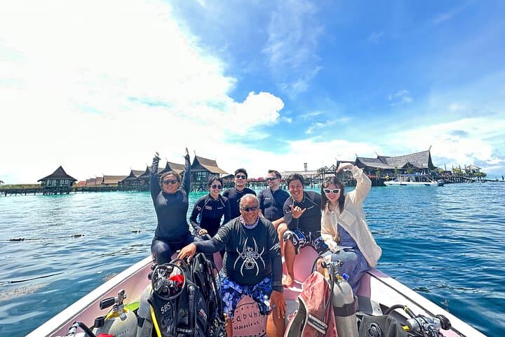 Mataking & Timba-Timba Day Dives: Turtles, Stingrays and a Shipwreck off Semporna photo 2