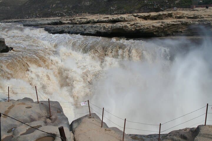 Hukou Waterfall & Huangdi Mausoleum Day Trip from Xi'an photo 4