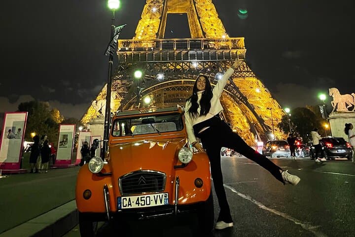 Paris by Night in a Classic Citroën 2CV: 2-Hour Private Tour photo 4