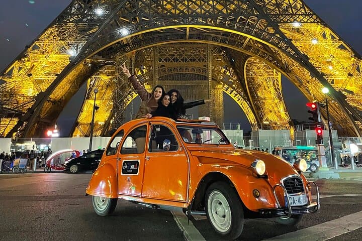 Paris by Night in a Classic Citroën 2CV: 2-Hour Private Tour photo 6