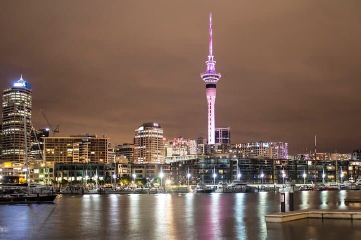 Private Custom Auckland Walking Tour with Local Guide photo 6