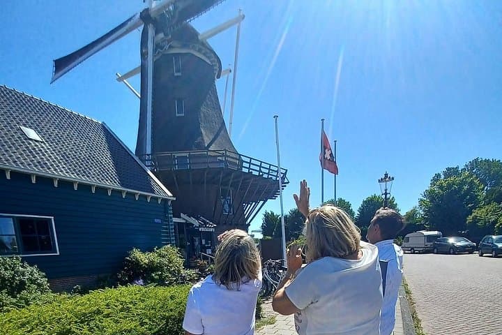 Full-Day Private Tour: Best of Bruges and Ghent from Brussels photo 3
