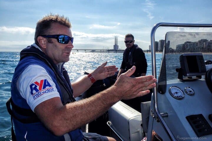 High-Speed Powerboat Ride in Barcelona: 1-Hour Coastal Adventure photo 5
