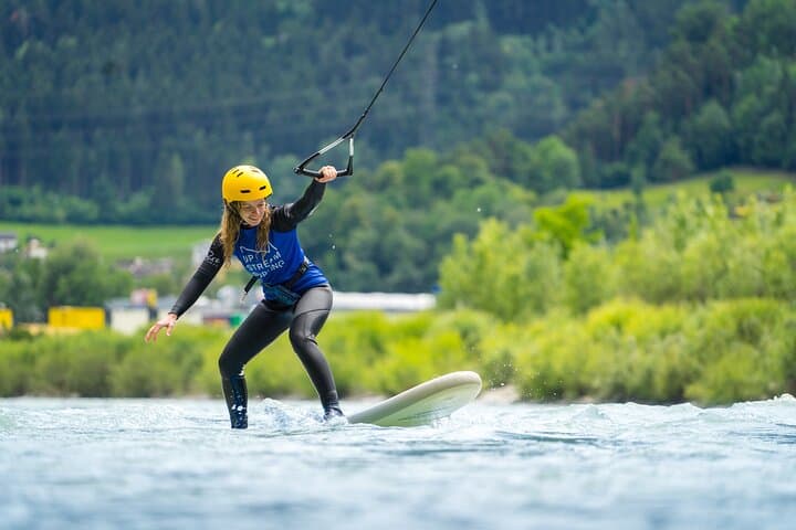 Upstream Surfing on the Inn River — Surf Fun in Innsbruck photo 4