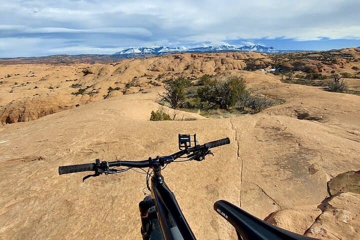 Moab Extreme E-MTB on Slickrock: Guided Pedego Elevate Adventure photo 2