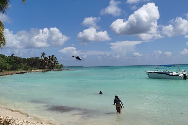 Saona Island All-Inclusive Catamaran Day Trip from Punta Cana photo 3
