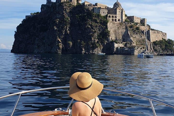Private Gozzo Boat Tour Around Ischia: Sant'Angelo, Thermal Springs & Swim Bays photo 4