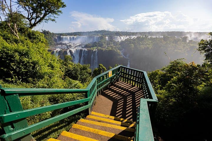 4-Day Private Guided Tour of Iguazu Falls - Foz do Iguaçu to Puerto Iguazú