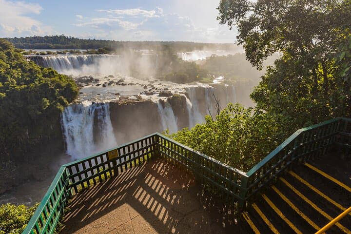 Private Tour Iguazu Falls (Brazilian Side) with Helicopter Overflight