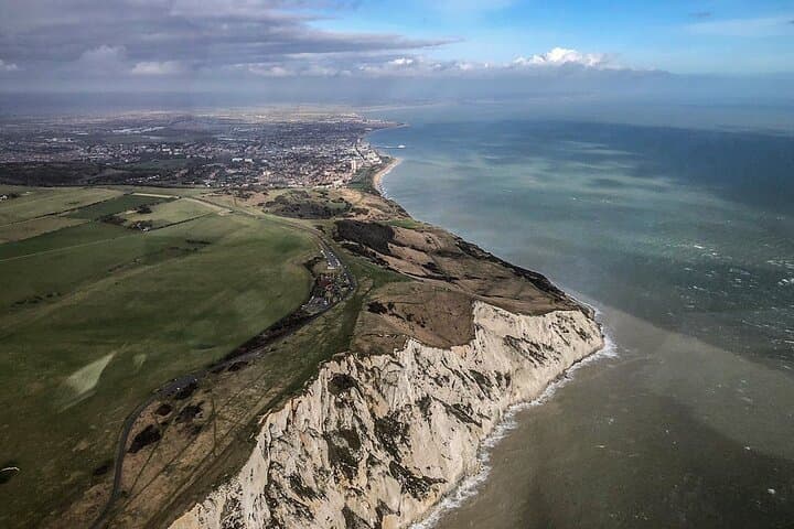 South Coast Helicopter Tour from Redhill: Gatwick to Beachy Head in 60 Minutes photo 5