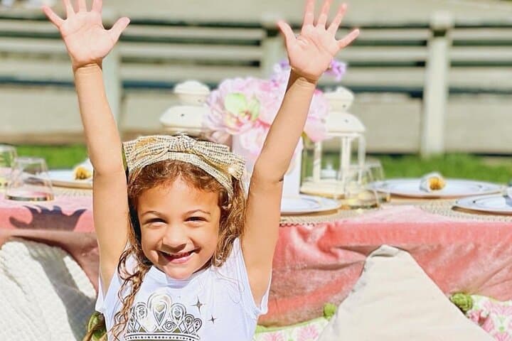 Central Park Luxury Picnic for Two — Private 2-Hour Styled Picnic in Manhattan photo 6