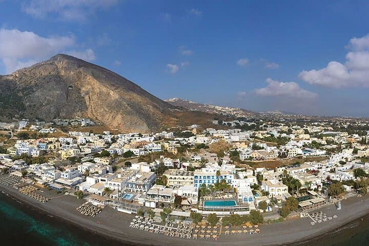 Santorini Half-Day Private Beach Tour — Kamari, Red Beach & Vlychada photo 4
