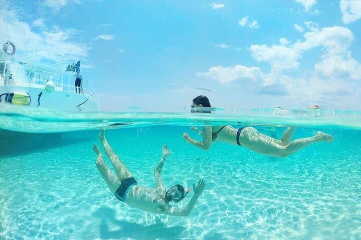 Cozumel El Cielo Sandbar & Palancar-Colombia Reef Private Snorkel Adventure photo 3