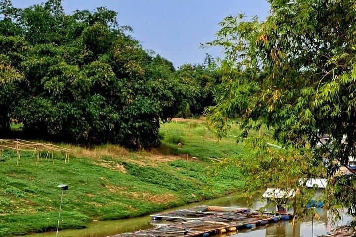 Battambang Tuk Tuk Tour: Full-Day Temples, Bamboo Train & Bat Cave photo 4