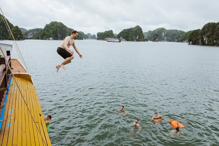 Lan Ha Bay Kayaking Day Trip from Hanoi — Cat Ba Island Arches & Ba Trai Dao Beach photo 5