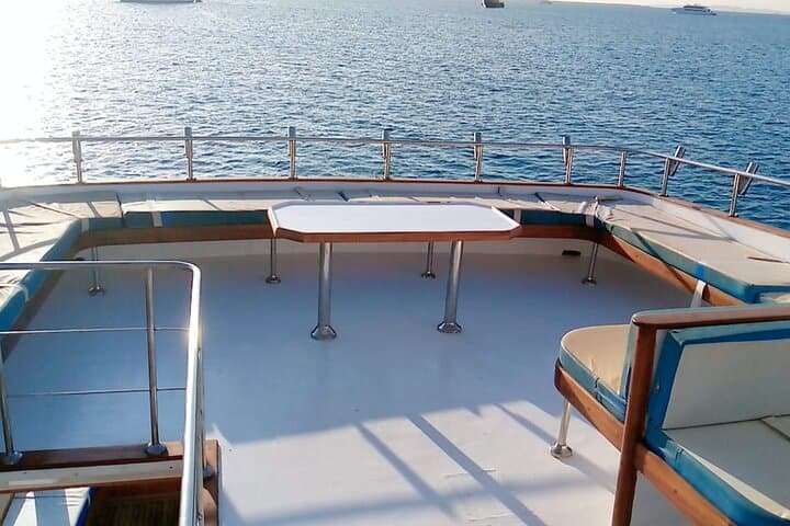 Private Giftun Island Boat Tour with Snorkeling and Lunch from Hurghada photo 6