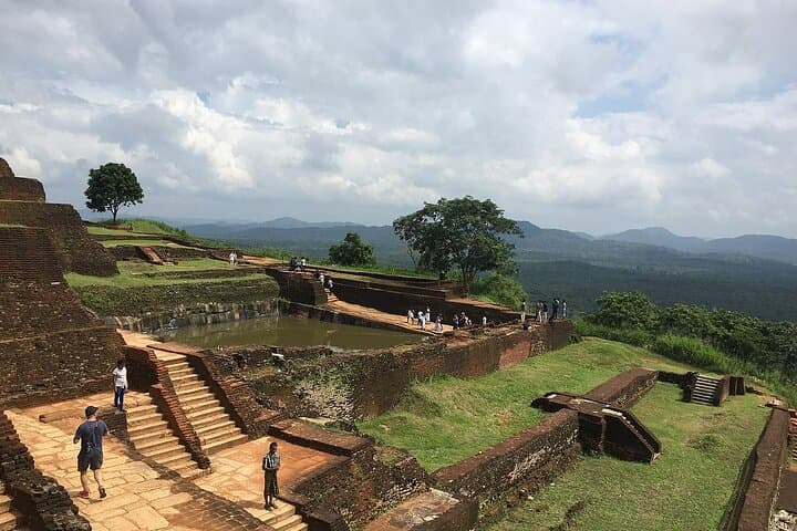 Sigiriya Rock & Minneriya Jeep Safari — All-Inclusive Day Tour from Trincomalee photo 4