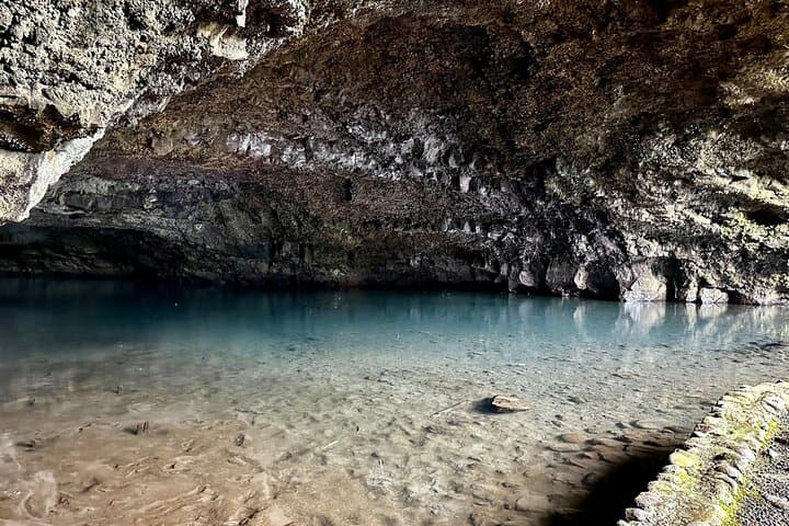 Tahiti Half-Day Coast Tour — East Coast Wilderness or West Coast Beaches photo 3