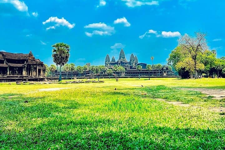 2-Day Private Angkor Highlights Tour — Angkor Wat, Bayon & Banteay Srei photo 2