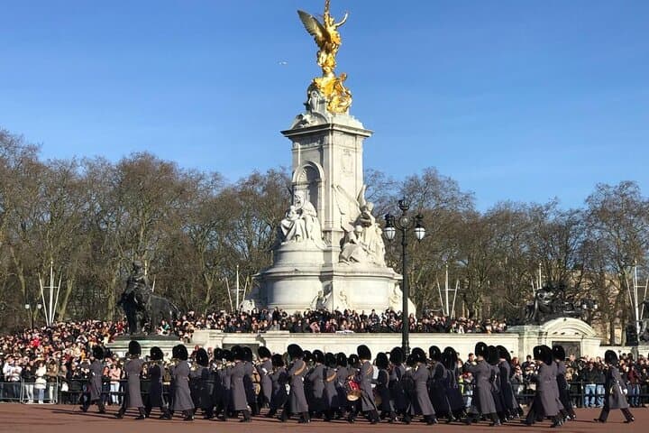 Inside London's Changing of the Guard: Private Half-Day Walking Tour photo 5