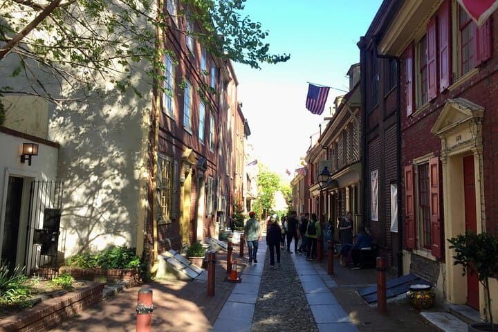 Outlander in Philadelphia: Private 3-Hour Walking Tour of Historic Sites photo 5