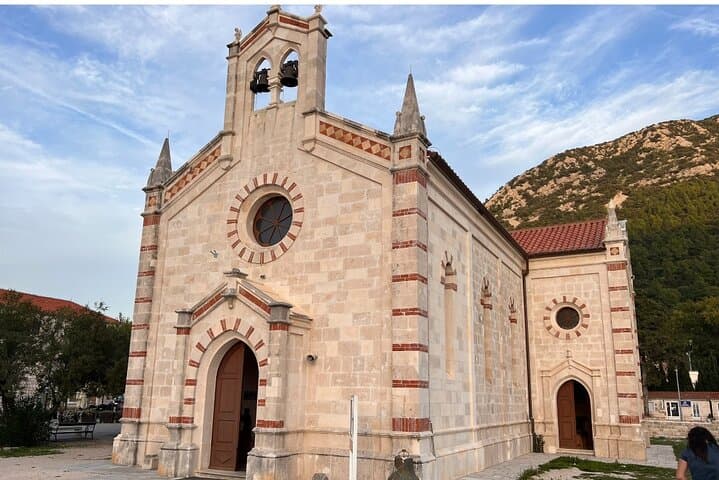 Split Day Trip from Dubrovnik: Ston Walls, Klis Fortress & Diocletian's Palace photo 2