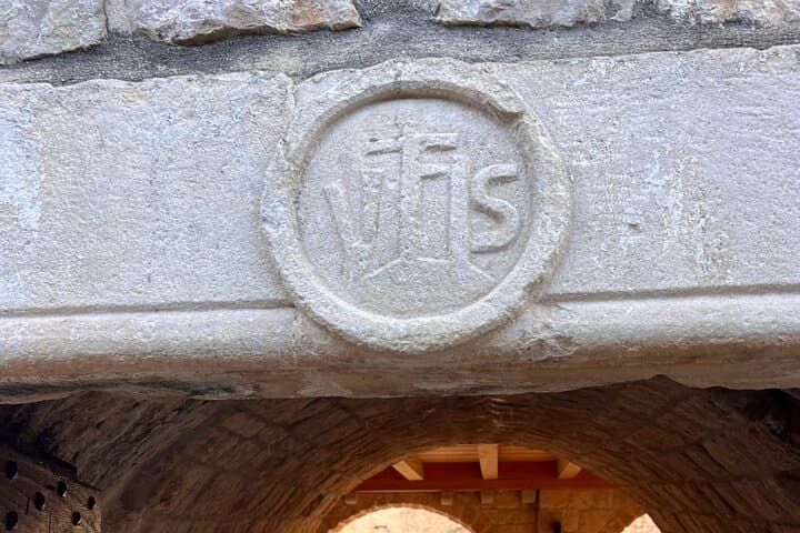 Split Day Trip from Dubrovnik: Ston Walls, Klis Fortress & Diocletian's Palace photo 6