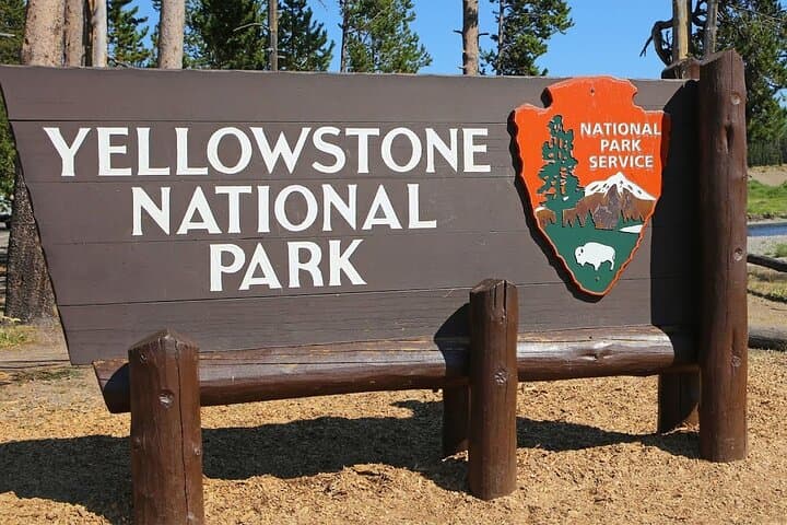 7-Day Antelope Canyon to Yellowstone Guided Tour from Los Angeles photo 5