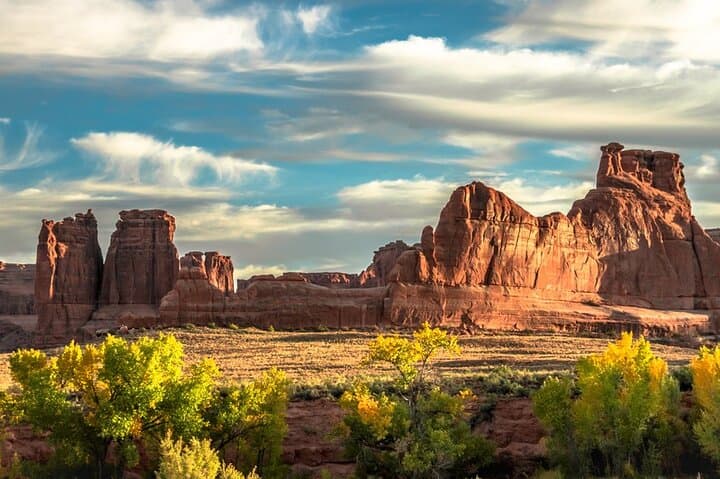 Explore Arches National Park: Private Guided Hike Through Iconic Natural Arches photo 5