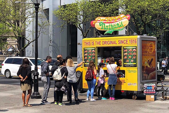 Lower East Side Food Tour: New York's Classic Eats & Iconic Tastings photo 3