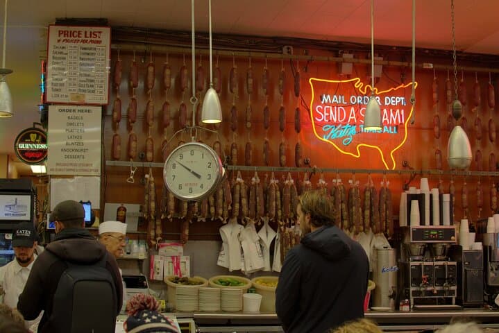 Lower East Side Food Tour: New York's Classic Eats & Iconic Tastings