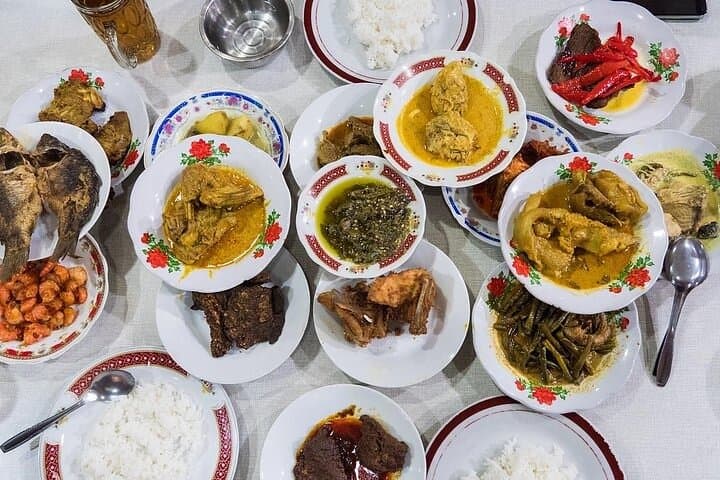 Batam Day Tour: Cultural Sights, Barelang Bridge & Nasi Padang Lunch photo 4
