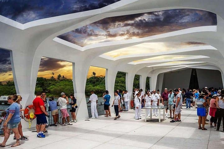 Deluxe Pearl Harbor & USS Arizona Memorial Tour (Waikiki Pickup) photo 3
