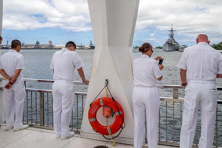 Deluxe Pearl Harbor & USS Arizona Memorial Tour (Waikiki Pickup) photo 4
