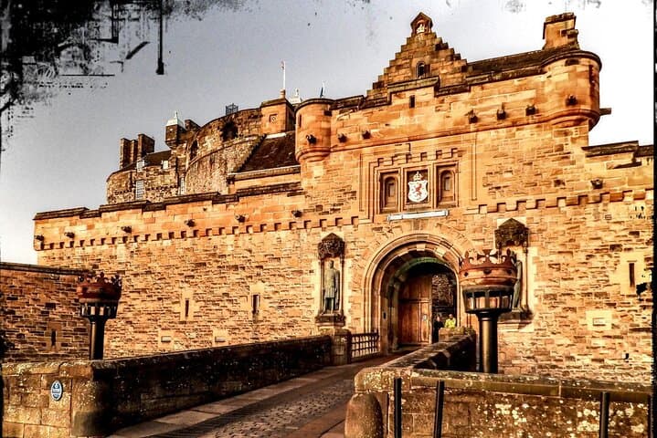 Edinburgh Castle Guided Tour: Skip‑the‑Line Tickets & Historic Highlights