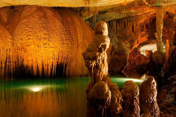 3-Day Lebanon Essentials: Jeita Grotto, Byblos, Baalbek & Beirut Tour photo 2