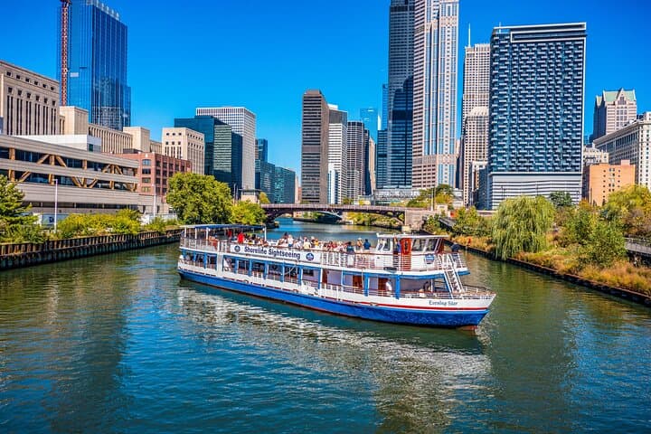 Chicago Architecture River Cruise: 75-Minute Guided Tour of the River and Skyline