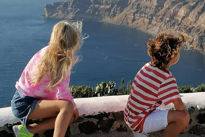 Santorini 3-Hour Private Wine Tour: South Island Roadtrip & Sunset Tasting