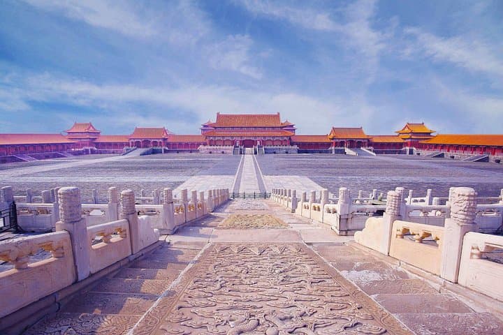 17-Day China Cultural & Natural Highlights: Great Wall, Yangtze Cruise & Li River photo 4