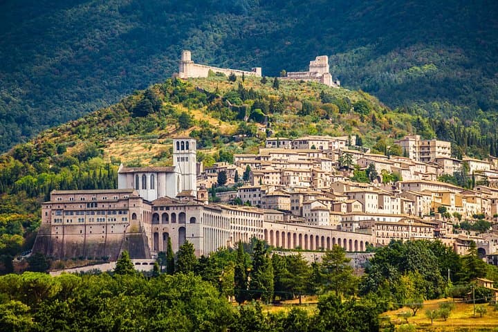Assisi Day Tour & Eremo delle Carceri Hike — Basilica, Umbrian Lunch, Mount Subasio Views photo 3