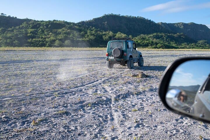 Mt Pinatubo Day Hike from Manila — 14 km 4x4 & Crater Rim Adventure photo 4