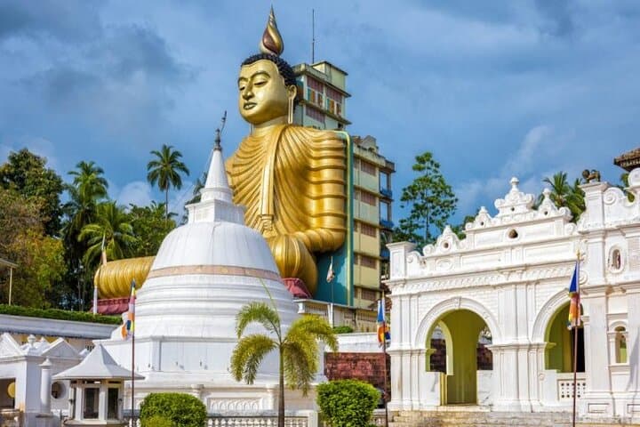 Koggala Lake & Temple Private Tour: Japanese Peace Pagoda, Boat Ride and Giant Buddha photo 5