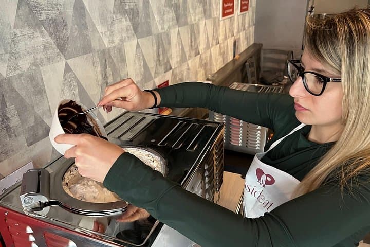Hands-On Gelato & Fettuccine Class Near the Vatican photo 2