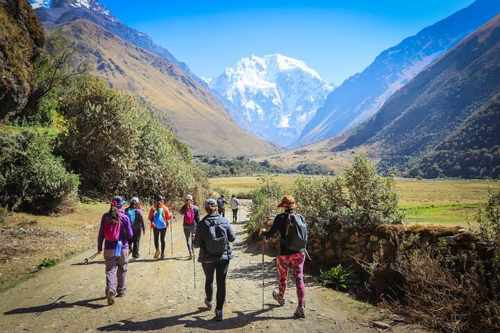 Humantay Lagoon: Private Day Hike from Cusco to the Turquoise Lake photo 5
