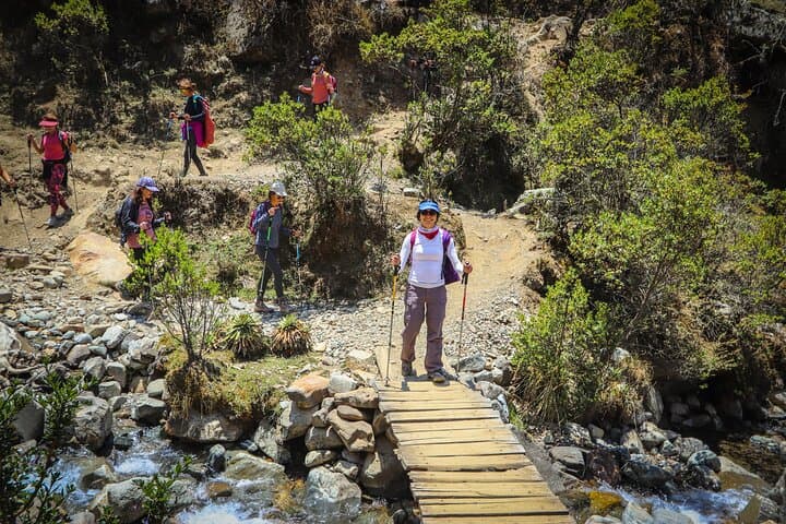 Humantay Lagoon: Private Day Hike from Cusco to the Turquoise Lake photo 6