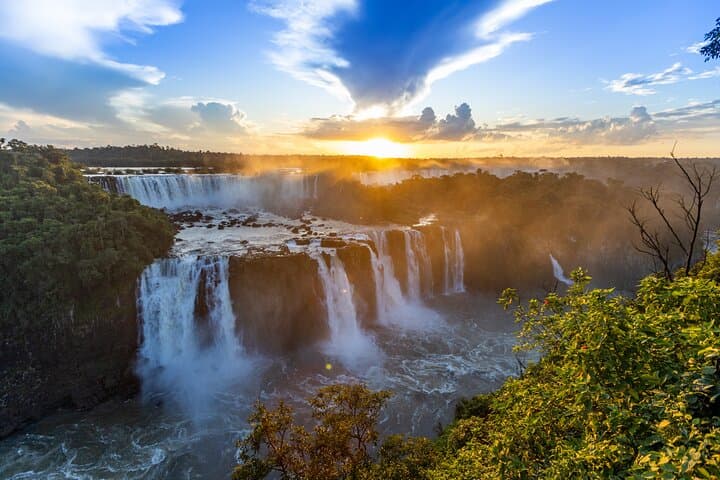Iguassu Falls in 4 Days: Private 3-Star Tour from Foz do Iguaçu photo 2